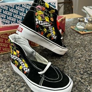 NWT Vans Sk8 Hi Poppy Checkerboard.